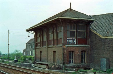 Vaulx - TH 8003755 (2).jpg